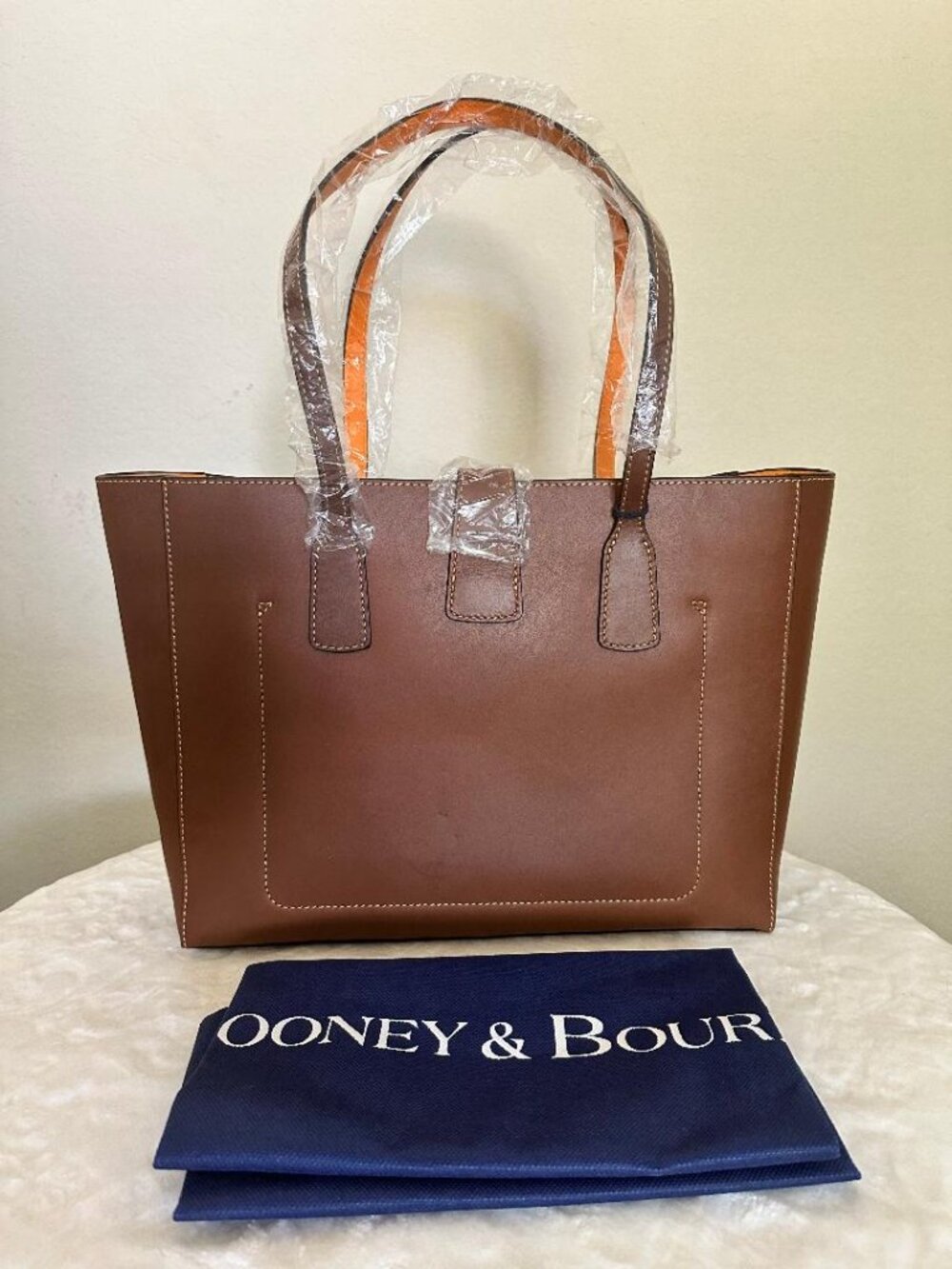 NWT DOONEY & BOURKE TAN LEATHER SHANNON TOTE $328 MSRP - Picture 2 of 7